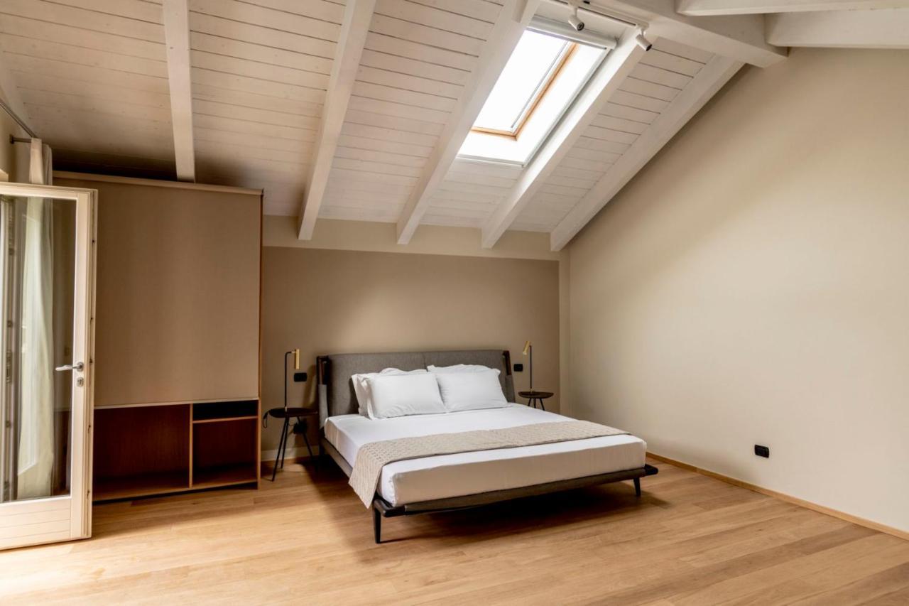 Parco Reala // Rural - Luxury - Rooms Corneliano d'Alba Exterior photo