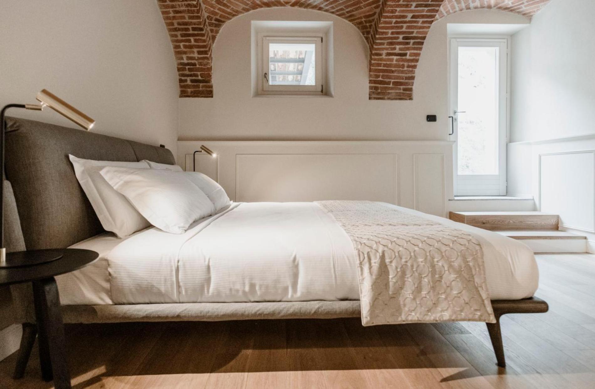 Parco Reala // Rural - Luxury - Rooms Corneliano d'Alba Room photo